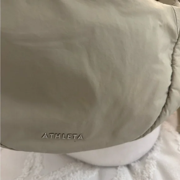 Athleta Tan Crossbody Bag - Picture 5 of 11